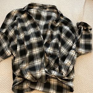 SHEIN Flannel top. Size L.